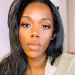 Meet your Posher, Jaida